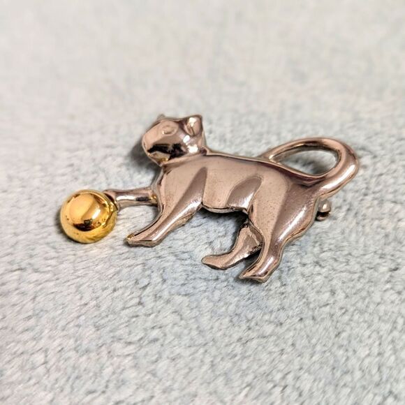 Vintage 1990's Silvertone Kitty Cat Brooche - Picture 7 of 9
